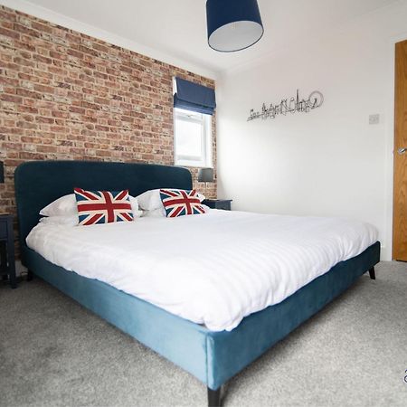 The Lookout Apartment Hythe  Bagian luar foto