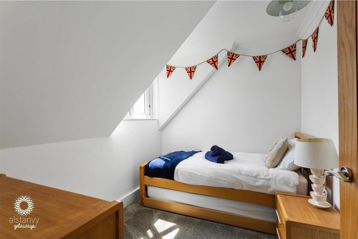 The Lookout Apartment Hythe  Bagian luar foto